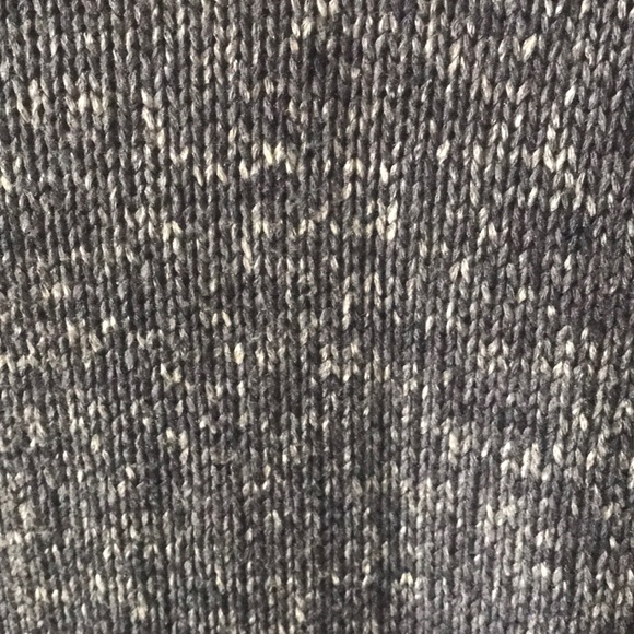 J Crew Women’s Sweater - Picture 4 of 6